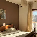 Apartment 919a
