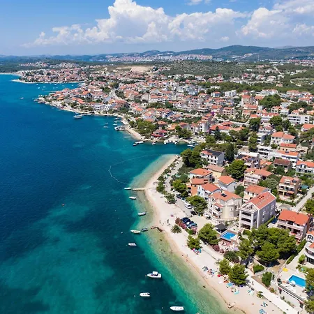 919a * Brodarica (Sibenik-Knin)