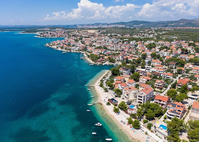 919a * Brodarica (Sibenik-Knin)